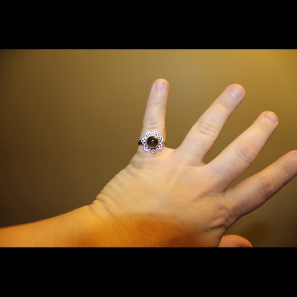 Ring - Picture 5 of 8